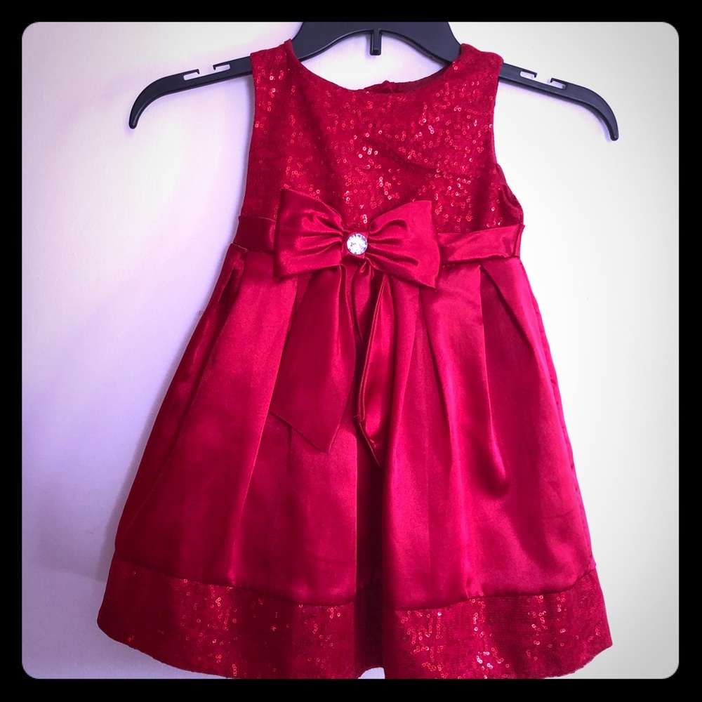 Beautiful holiday dress from Macy’s size 4T